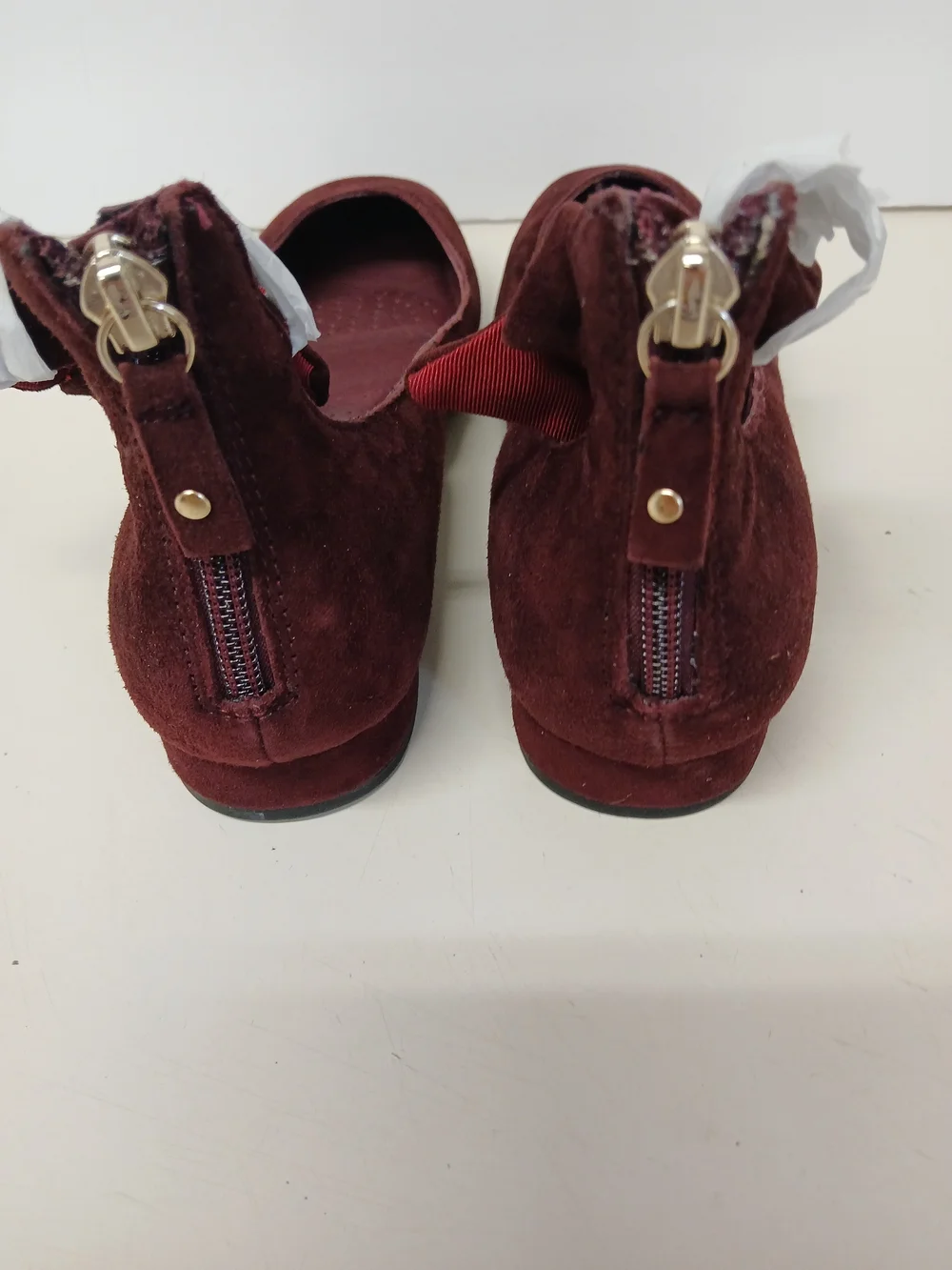 ✅️NWOT Women's Burgundy Suede Tie-Ankle Flats - Picture 4 of 8